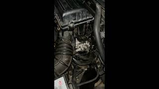 Kia Rio 2001-2004 Alternator replacement / How to remove alternator from Kia Rio 2001 2002 2003 2004