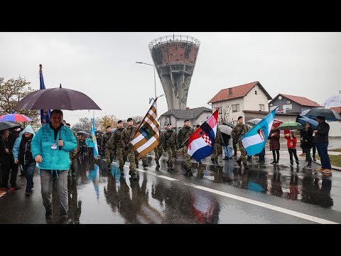 Kolona sjećanja: 'Prošlo je više od 30 godina ali rane nisu zacijelile, rane su još svježe'