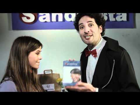 "La máquina que escupe monstruos y la chica de mis sueños" - Trailer