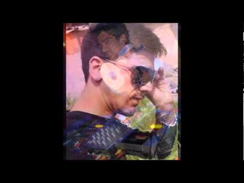 Dj Onur vs.Gülşen  -ft- Ozan Çolakoglu - Seyre Dursun Aşk 2012(REMIX).wmv