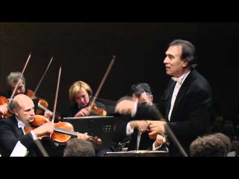 Mussorgsky: St. John's Night on the Bare Mountain / Abbado · Berliner Philharmoniker