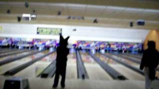 preview picture of video 'fursuit bowling in keene'