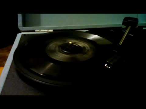 Mr. Sandman/ The Rhythmaires & Hajji Baba/ Ronnie Deauville