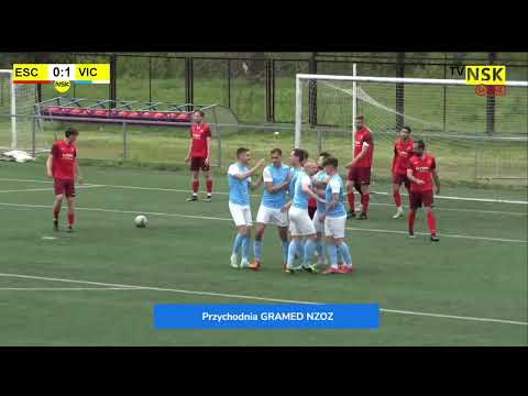 tv.nsk.pl [0:1 Wilanowski 13] Escola Varsovia Warszawa - Victoria Sulejówek 2:5 (1:2) 2023-05-07