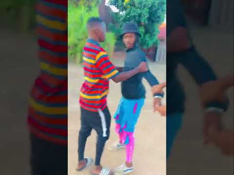 😳Seshego boys making Okbhuti dess dance by force 😳