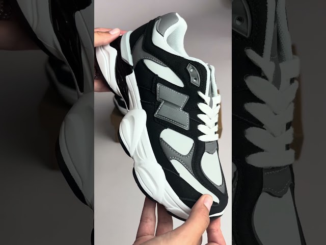 Чоботи жіночі шкіряні байка хутро 592641 Чорний Кросівки жіночі 592676 Сіро-чорні