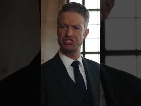 Rollisi Fight: 'I'm not mad at you... I'm sad at you...' 😔 #SVU