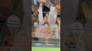 Holland America Koningsdam: Must-Try Food & Ultimate Relaxation! 🍔🍹