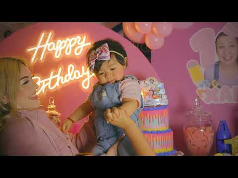 Muhnee - Selena & Xamaya (Official Music Video)