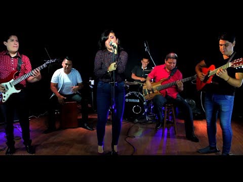 PAMELA ABANTO - POR QUÉ POR QUÉ (Live Session)