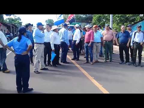 Gobierno Inaugura carretera al Ayote RAAS