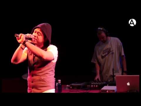 "Sin corazón (El destino)" por Débil Estar de Pescozada (El Salvador) en Enredados