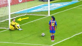 Goalkeepers DESTROYED By Ronaldinho