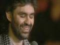 Andrea Bocelli "Voglio Restare Cosi" Live on stage