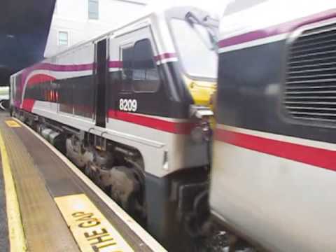 NIR 201 Class loco 209 + Enterprise Train - Belfast Central 14/10/16