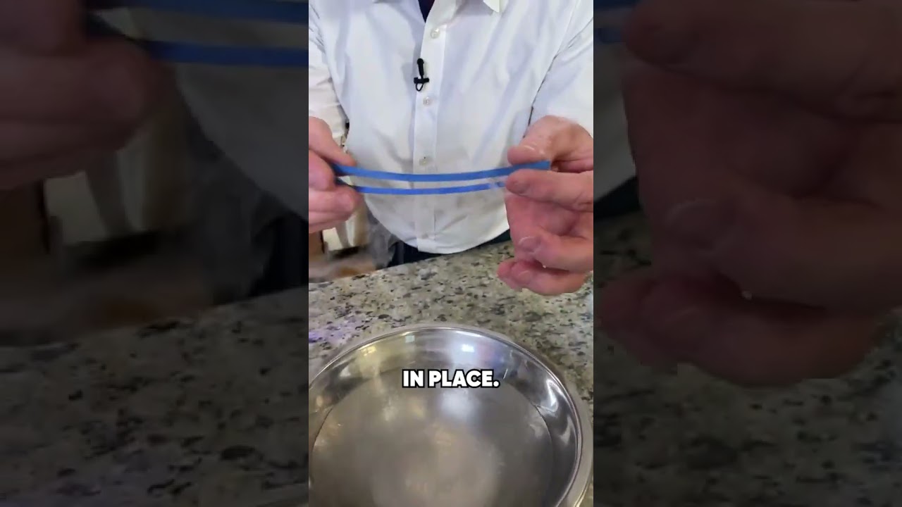 Putting A Rubber Band in Liquid Nitrogen...
