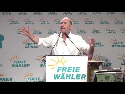 #Brennholz ist ein nachwachsender #Rohstoff, mit dem wir unsere Häuser heizen können! 🪵🔥 #Aiwanger