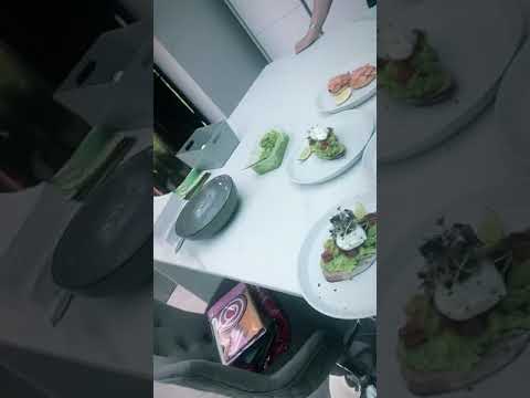 byM&ouml;lly video.