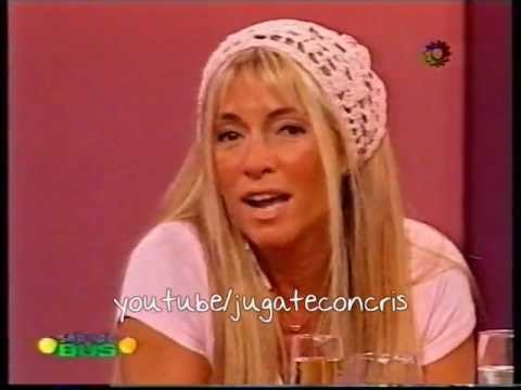 CRIS MORENA EN SABADO BUS 2001 - SEARCHING -