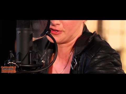 Tiffany Page - Power And Control (Marina and The Diamonds Cover) - Ont' Sofa Gibson Sessions