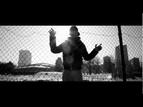 download lagu mp3 mp4 Emis Killa Come Un Pitbull, download lagu Emis Killa Come Un Pitbull gratis, unduh video klip Emis Killa Come Un Pitbull