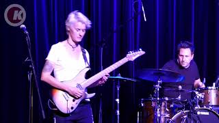 Yasi Hofer - Live im Kaminwerk Memmingen | 26.09.2020