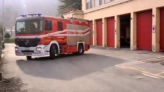 preview picture of video '[Fire response Italy] Prima partenza VVF Lecco'