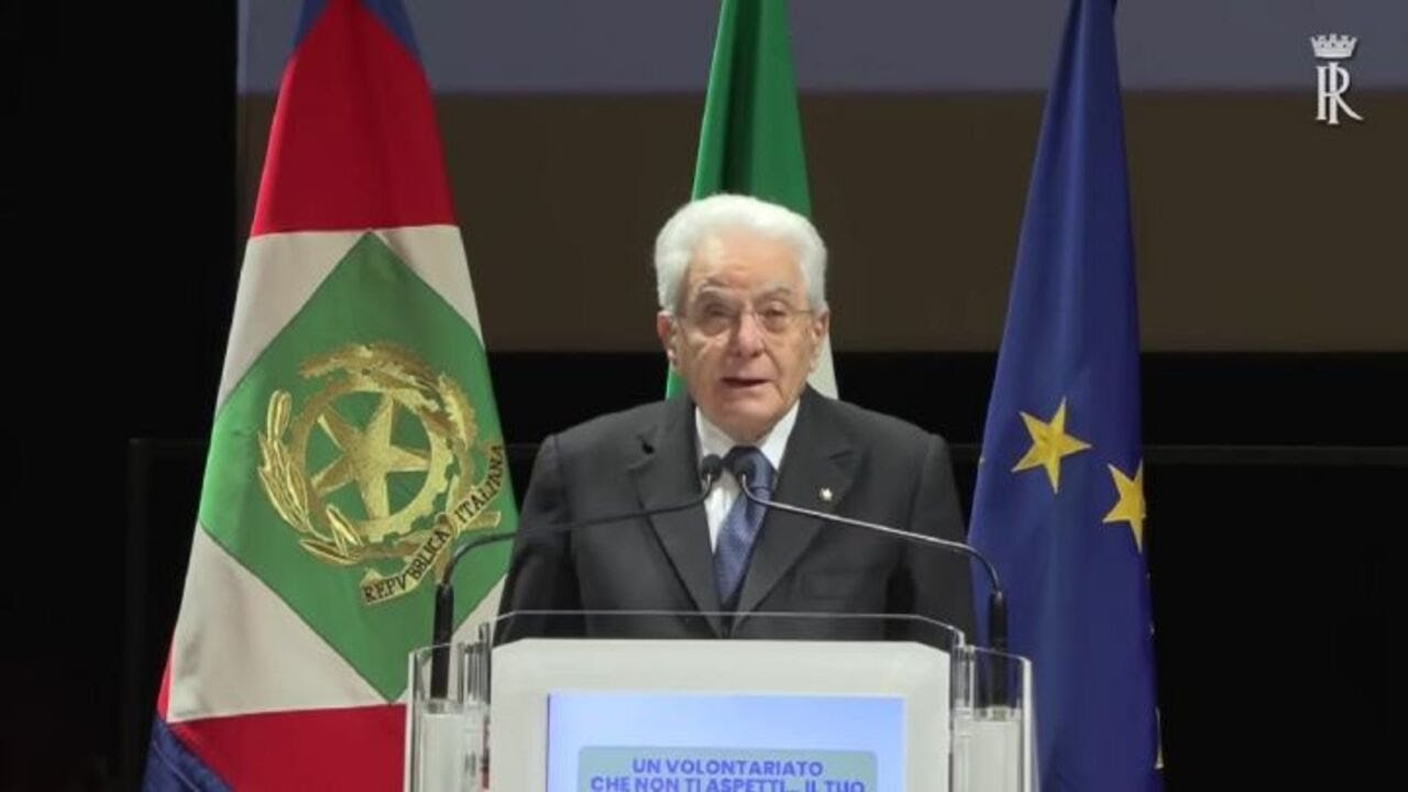 Mattarella: Volontariato fattore di unità. Forza sociale culturale ed educativa