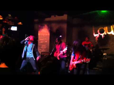 She's Gone & Bad Romance @ Laundry Bar