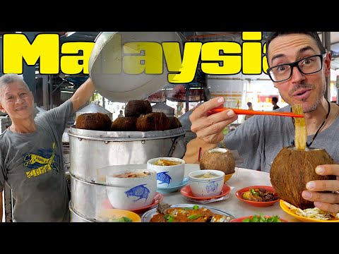 Steaming Entire Chickens INSIDE Coconut Shells || Chinese Malaysian Dream Meal in Kuala Lumpur