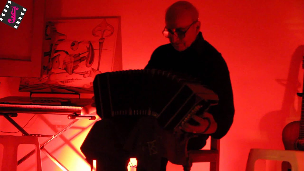 Maestro Ricardo Salison del Trío Los Amigos de Jose en Che Madame 03/03