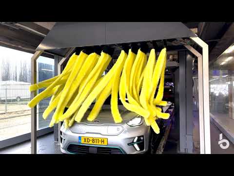 Bas Autowas - Holz & WashTec Tunnel Car Wash - The Netherlands