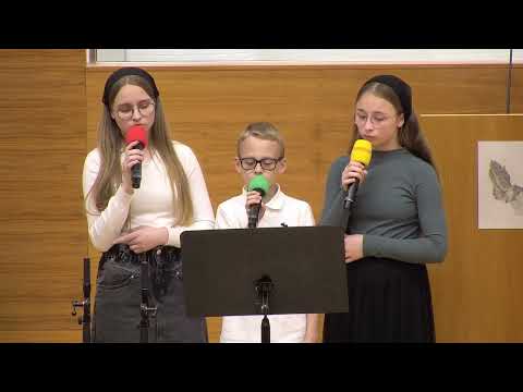 Familia Soporan - Azi noi venim