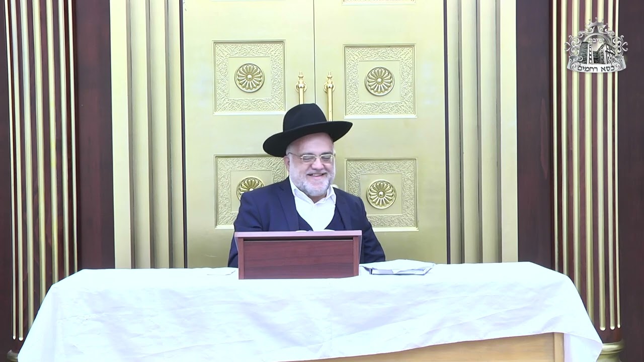 ברכות החנוכה רומזות על השם של אבי מורי מרן רה"י זצ"ל וחידושים נוספים על חנוכה |