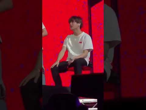 [Fancam] 181010 LY World Tour in London | baby don't cry ( cre : jungkook_chuu)