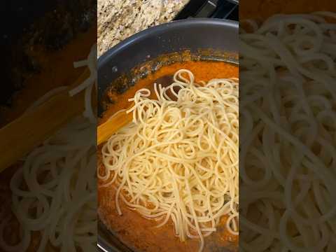 Garlic Shrimp Pasta - The Ultimate Comfort Food #shorts #food #foodie #foodvlog