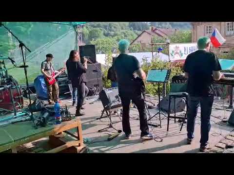 Dumper Rock - Dumper Rock Rockin in the Free World jarmark cover