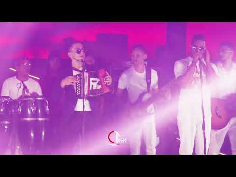 El Rubio Acordeon - Arturo Almonte En Vivo