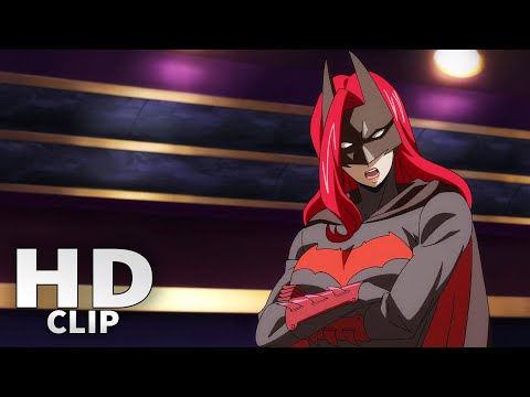 Batwoman captures Catwoman | Catwoman: Hunted