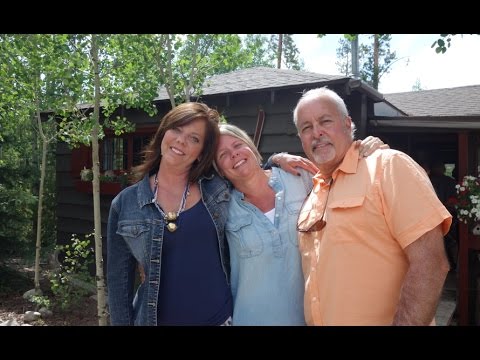 This Couple Dreams of a Grand Lake Getaway in Colorado