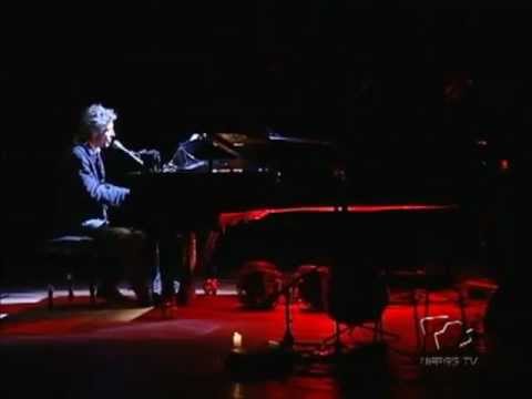 Vitor Ramil Joquim, O Louco do Chapéu Azul