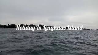 preview picture of video 'Rokal Is Friend's - Holiday In Lengkuas Island'