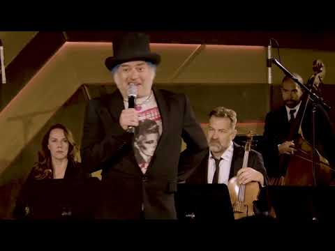 Fat Mike Gets Strung Out - I'm a Rat (Official Video)