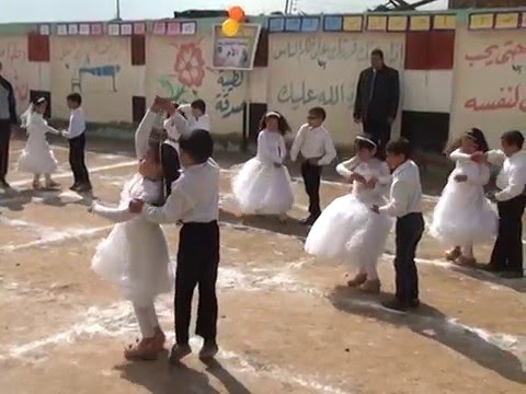 حفلة عيد الام 2016 مدرسة كفر طرنه الابتدائية الجزء الأول