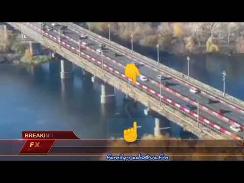 Мост Патона через реку Днепр снова устал Paton's bridge across the Dnieper river is tired again