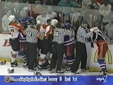 Mark Messier vs Joel Otto