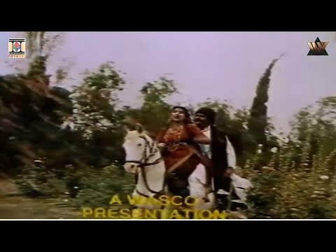 Addi Te Maraan Addi - Noor Jehan - Anjuman - Lollywood Film Haq Sach