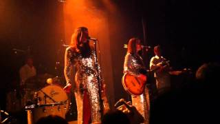 Brigitte - La vengeance d'une louve - Live to Cuizines de Chelles 77 - 23 04 2011 - Concert Brigitte