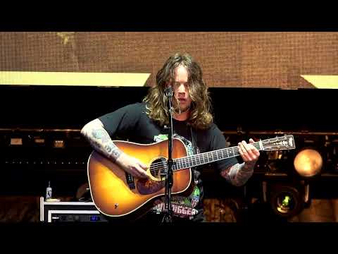 Billy Strings covers the Beatles "I'll Cry Instead" 7/22/23 Essex Junction, VT