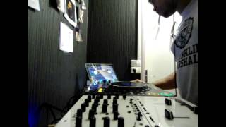 DJ DiD PERFORMS ON OLD RAP MUSiC & LOKAL DANCEHALL